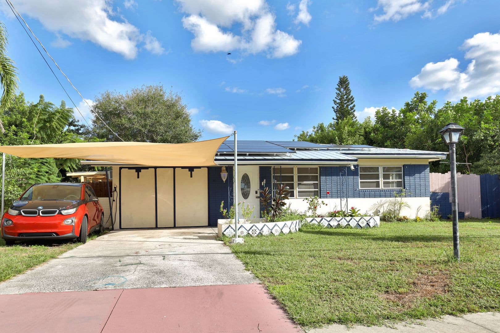 4462 Brooksdale Dr 2 of 30