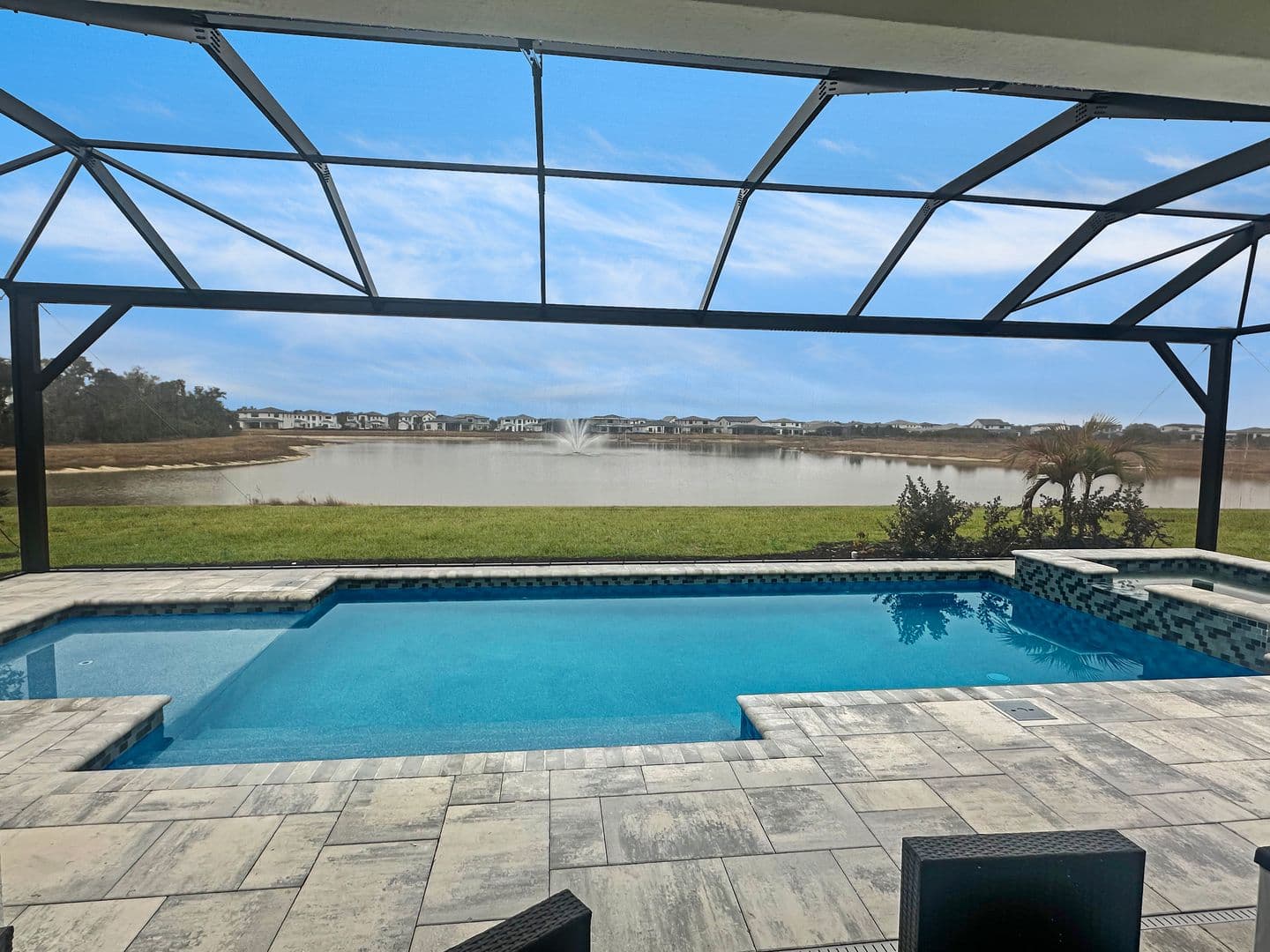 2609 Waterfront Cir 3 of 51
