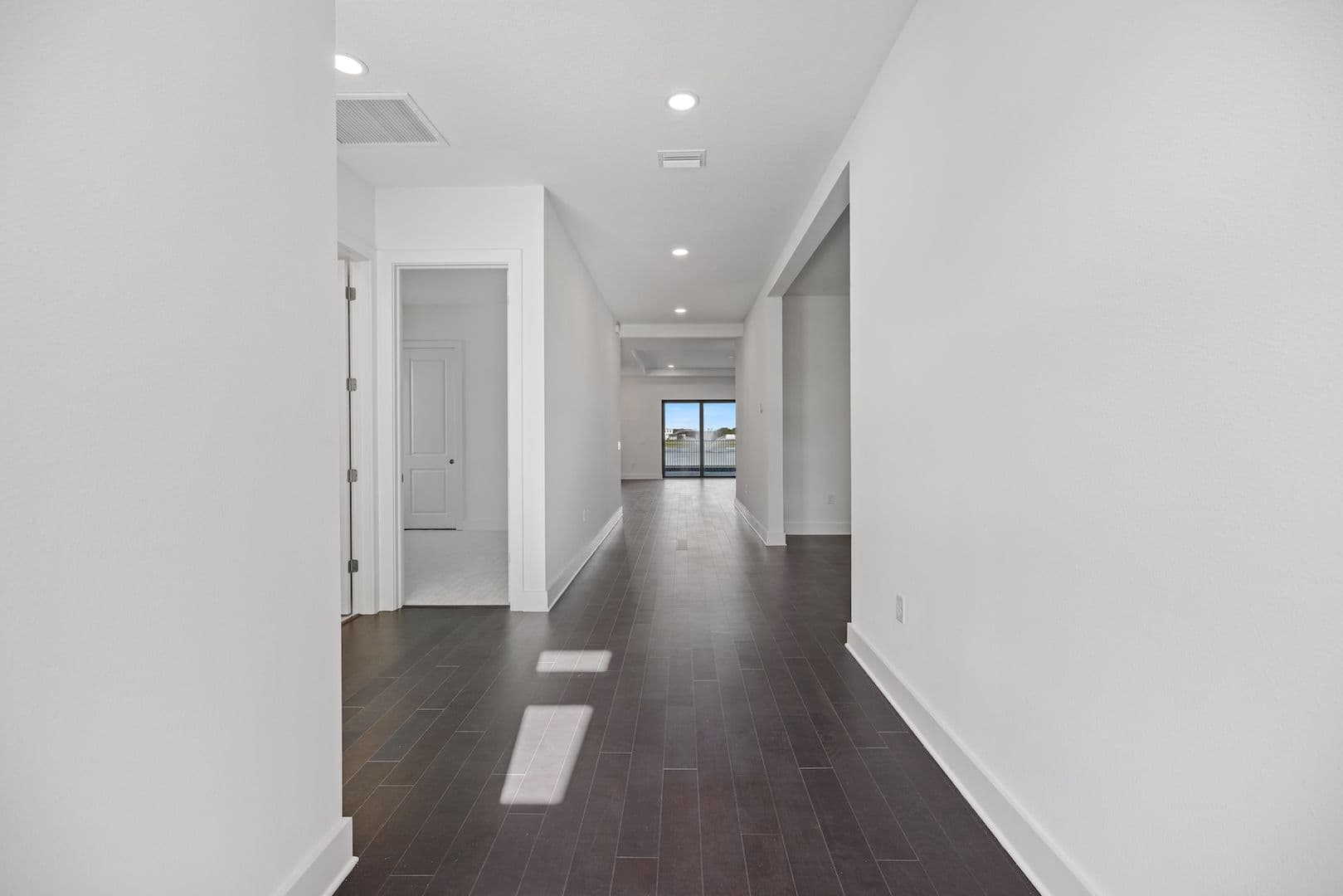 2609 Waterfront Cir 11 of 51