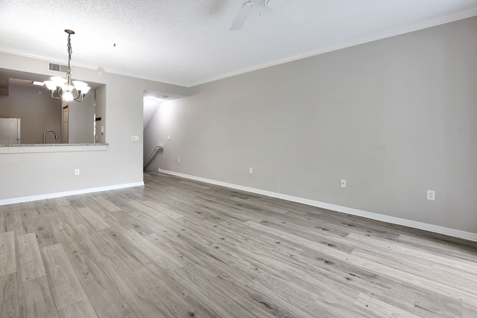 5700 Bentgrass Drive Unit 211 7 of 34