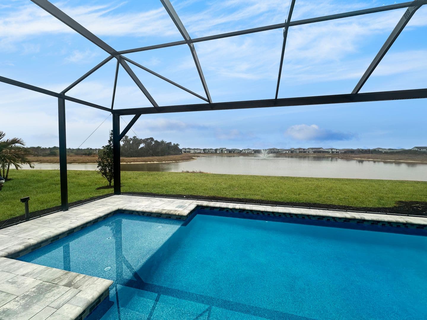2609 Waterfront Cir 19 of 51