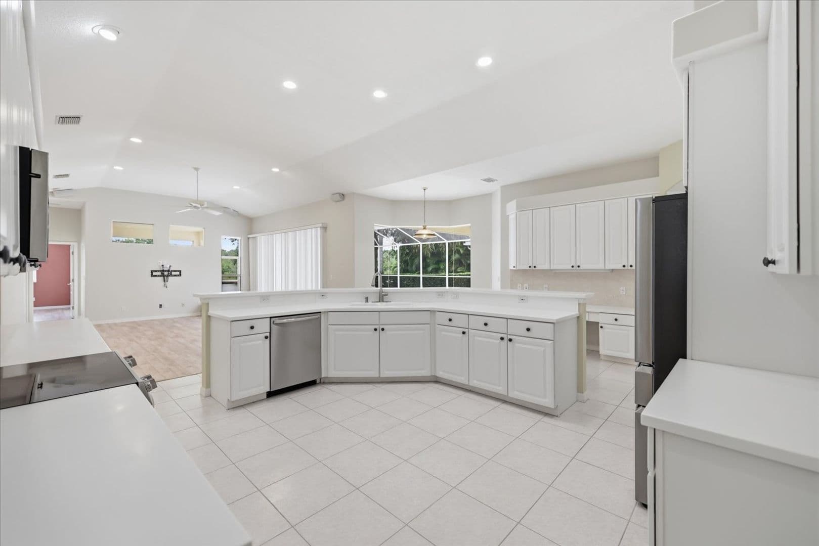 4956 Bridgehampton Blvd 20 of 48