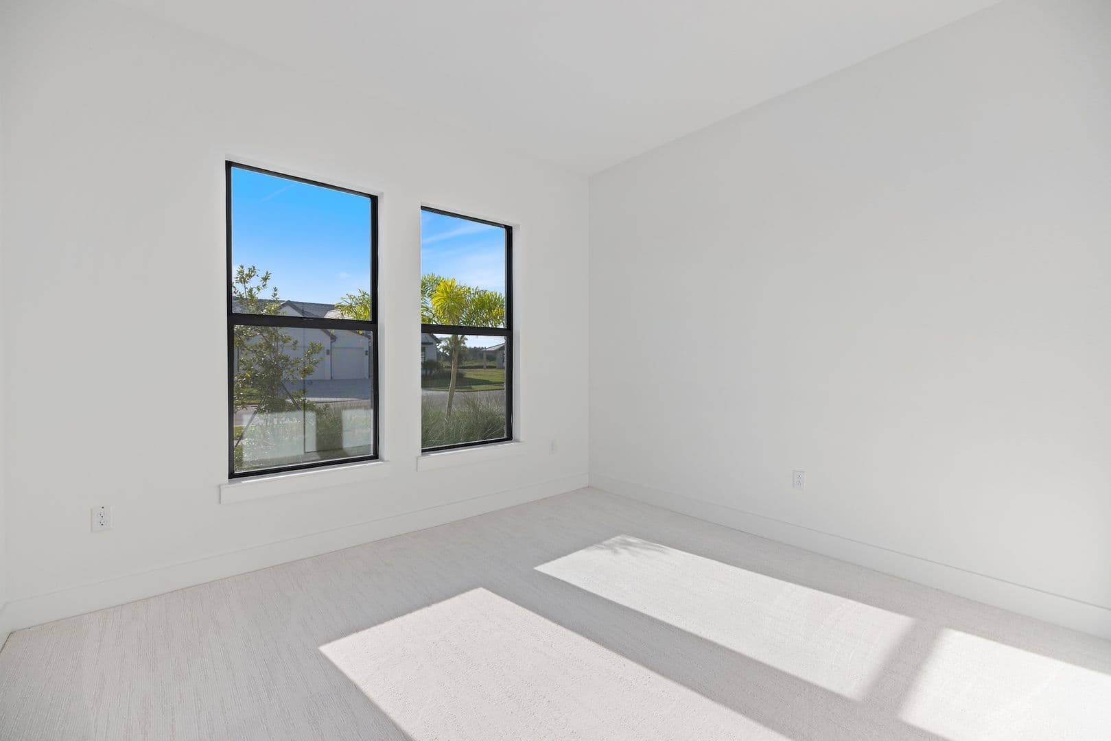 2609 Waterfront Cir 32 of 51