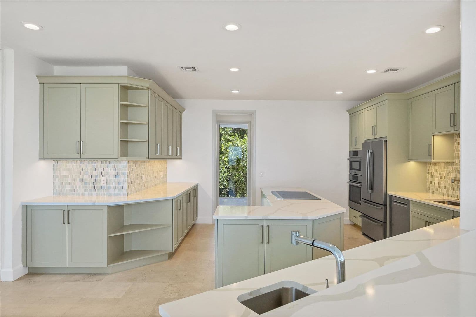 5801 Gulf of Mexico Dr (LO) 18 of 63