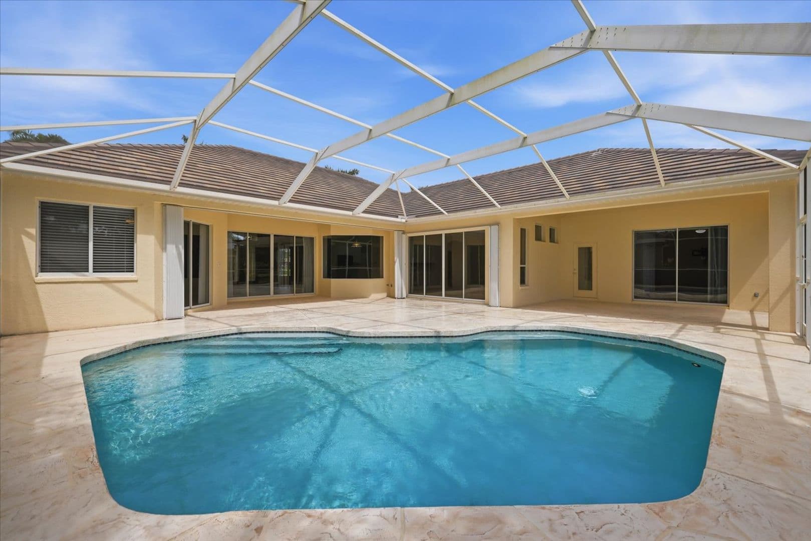 4956 Bridgehampton Blvd 38 of 48