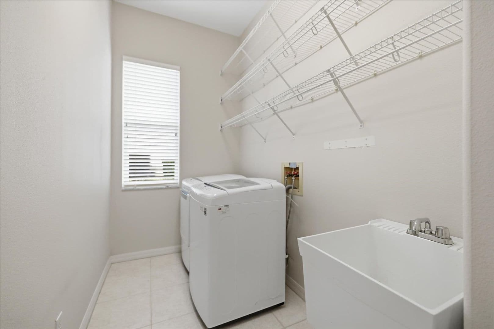 4956 Bridgehampton Blvd 42 of 48