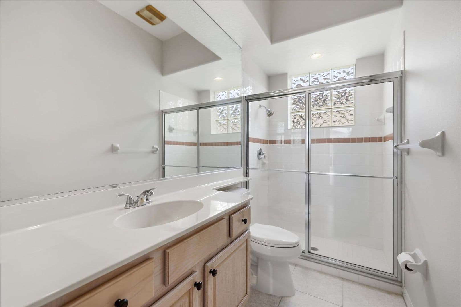 4956 Bridgehampton Blvd 24 of 48
