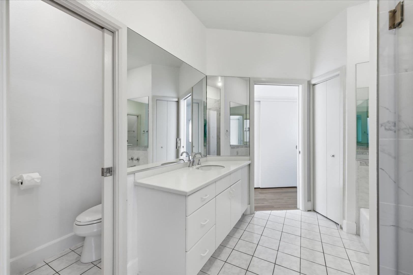 5801 Gulf of Mexico Dr (LO) 24 of 63