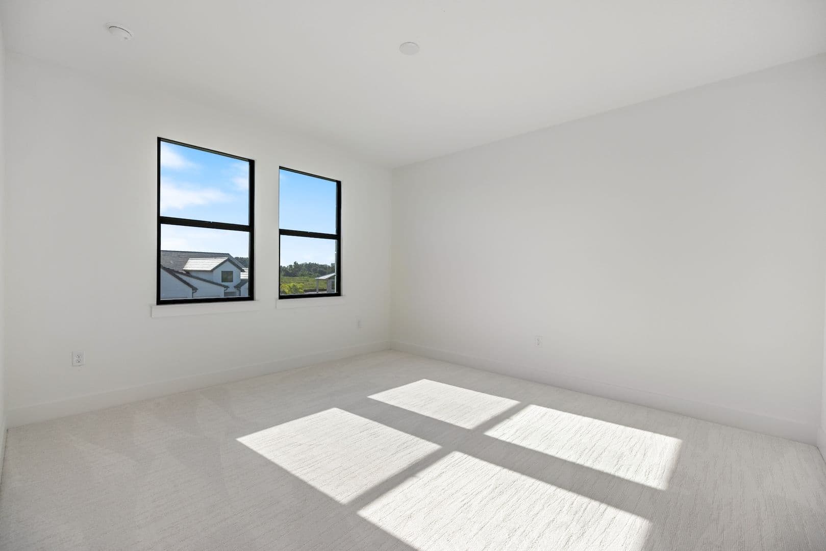 2609 Waterfront Cir 44 of 51