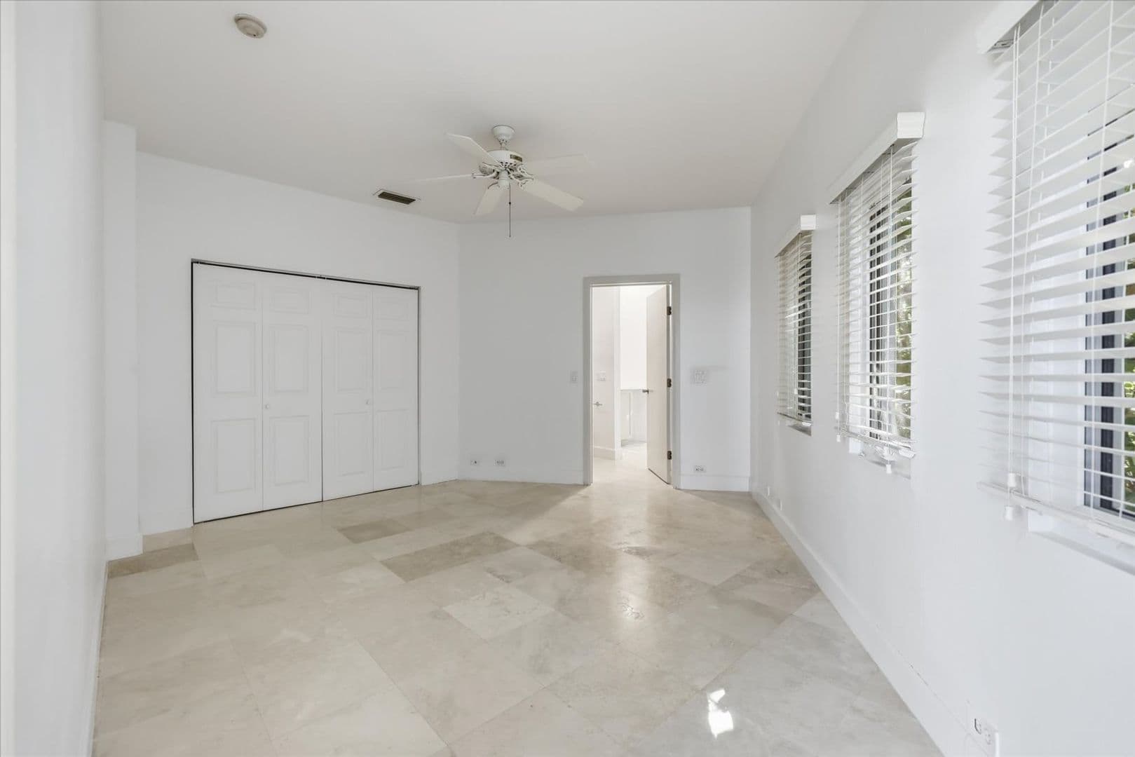 5801 Gulf of Mexico Dr (LO) 48 of 63