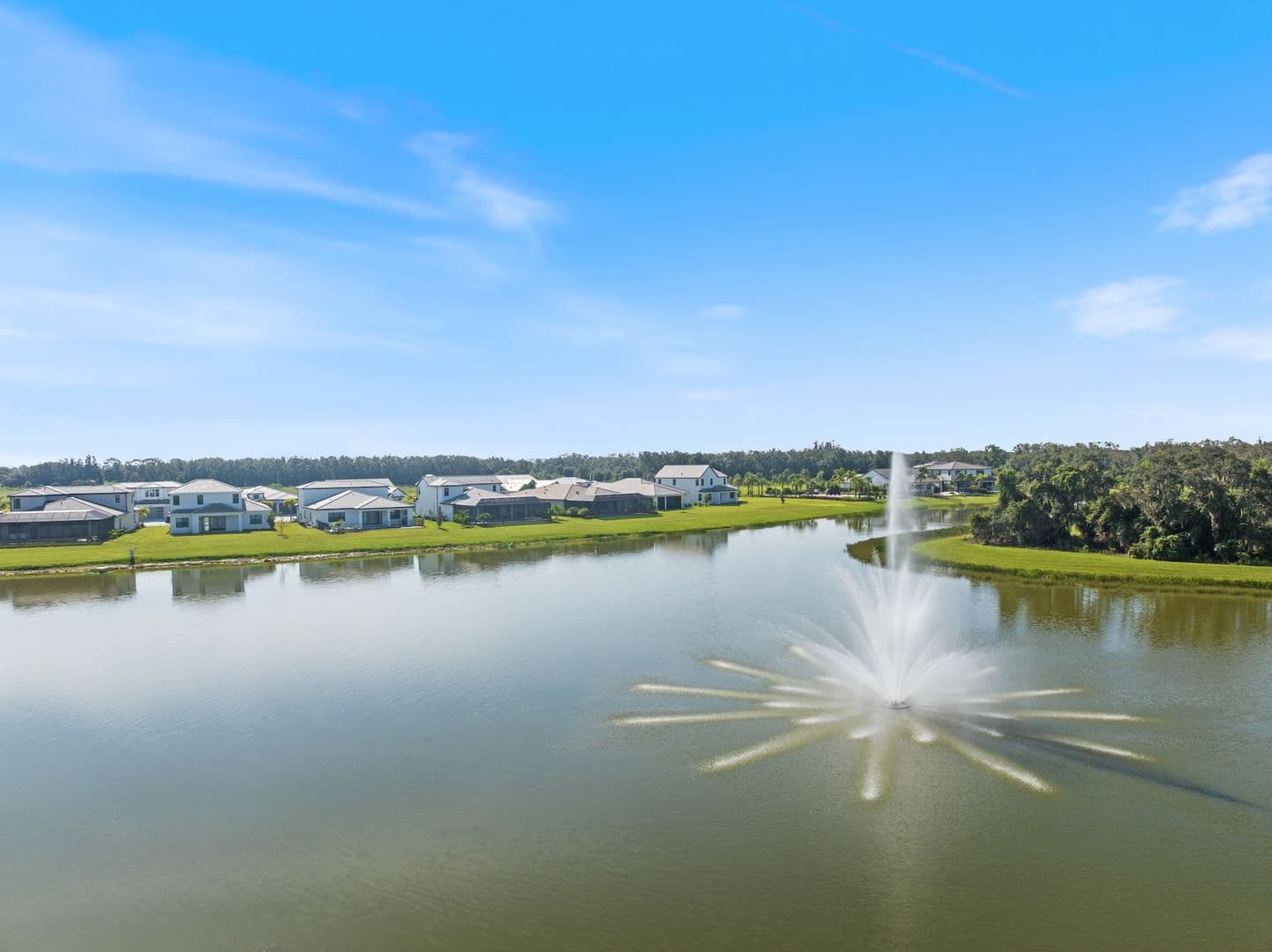 2609 Waterfront Cir 25 of 51