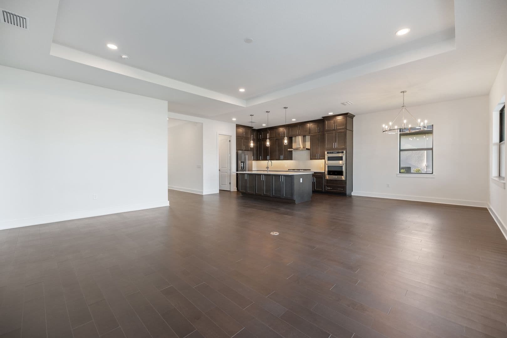 2609 Waterfront Cir 15 of 51