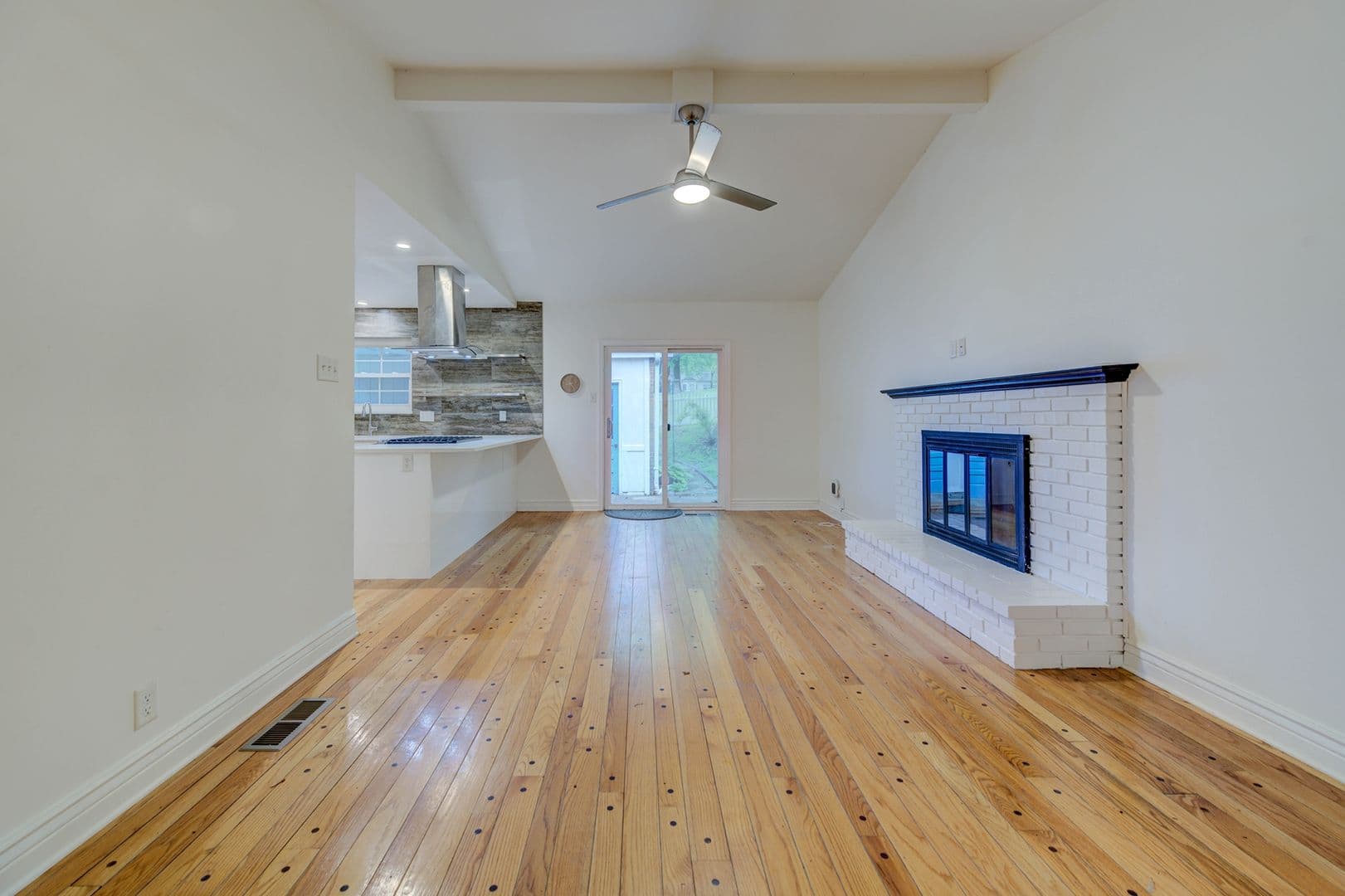 10602 Tioga Ct. 11 of 31