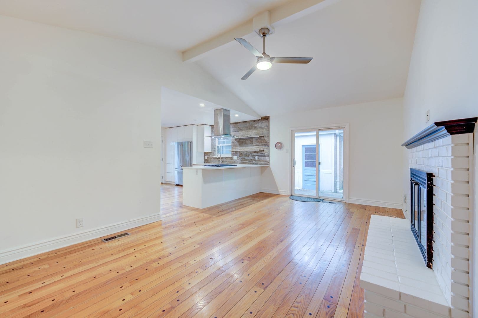 10602 Tioga Ct. 12 of 31