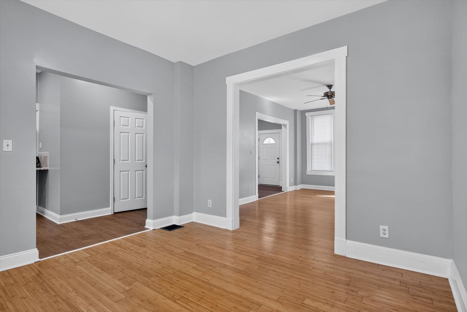 5338 Winner Ave 10 of 23
