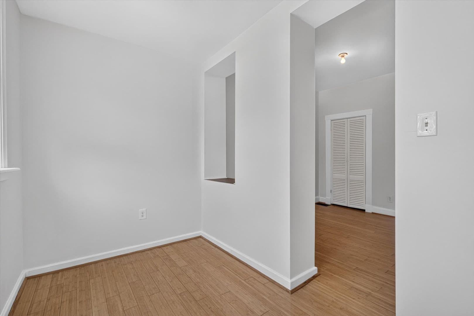 5338 Winner Ave 19 of 23