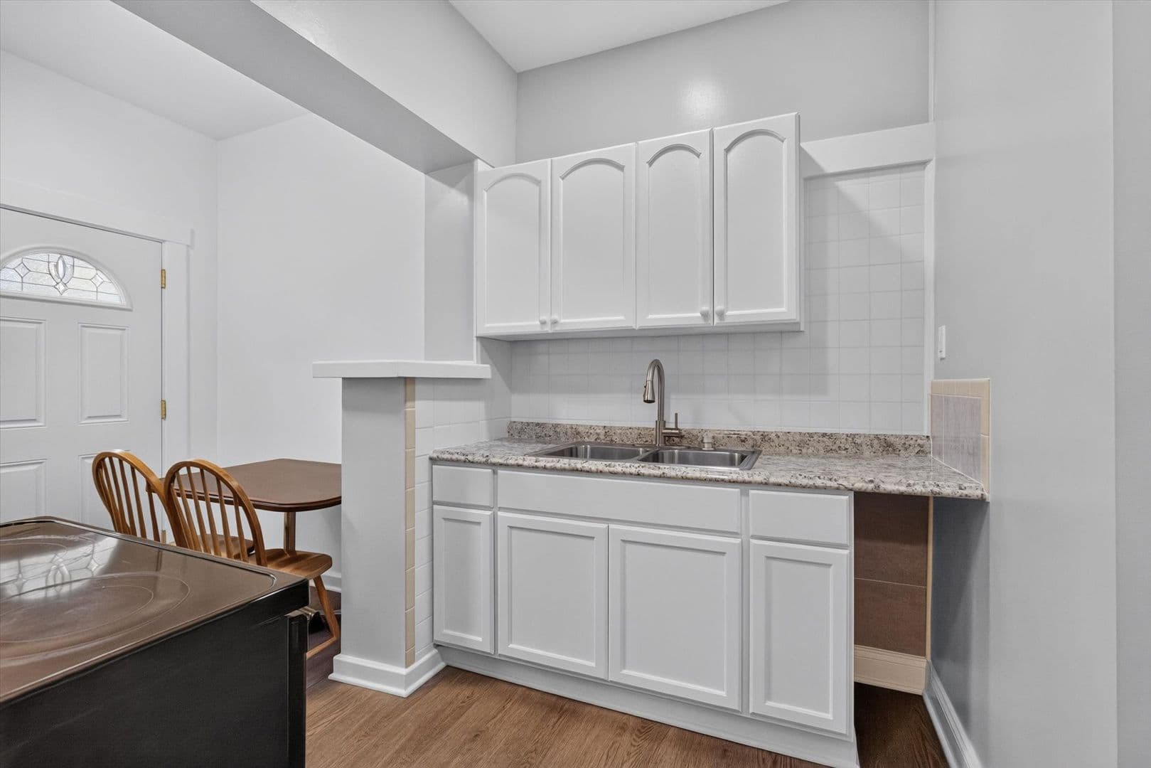 5338 Winner Ave 12 of 23