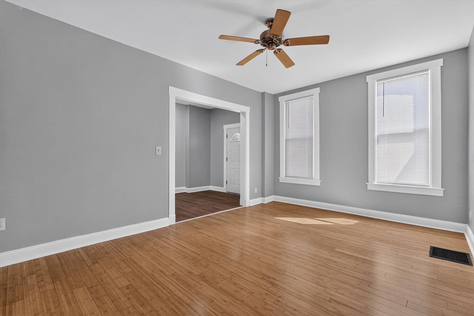 5338 Winner Ave 7 of 23