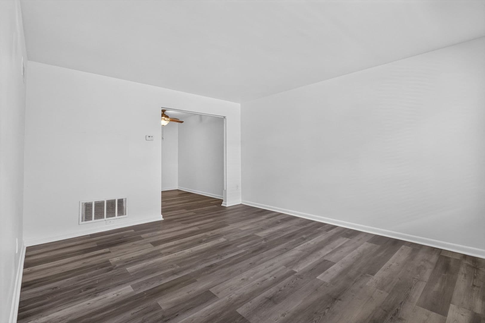 410 MAIN St unit 410-4 4 of 16