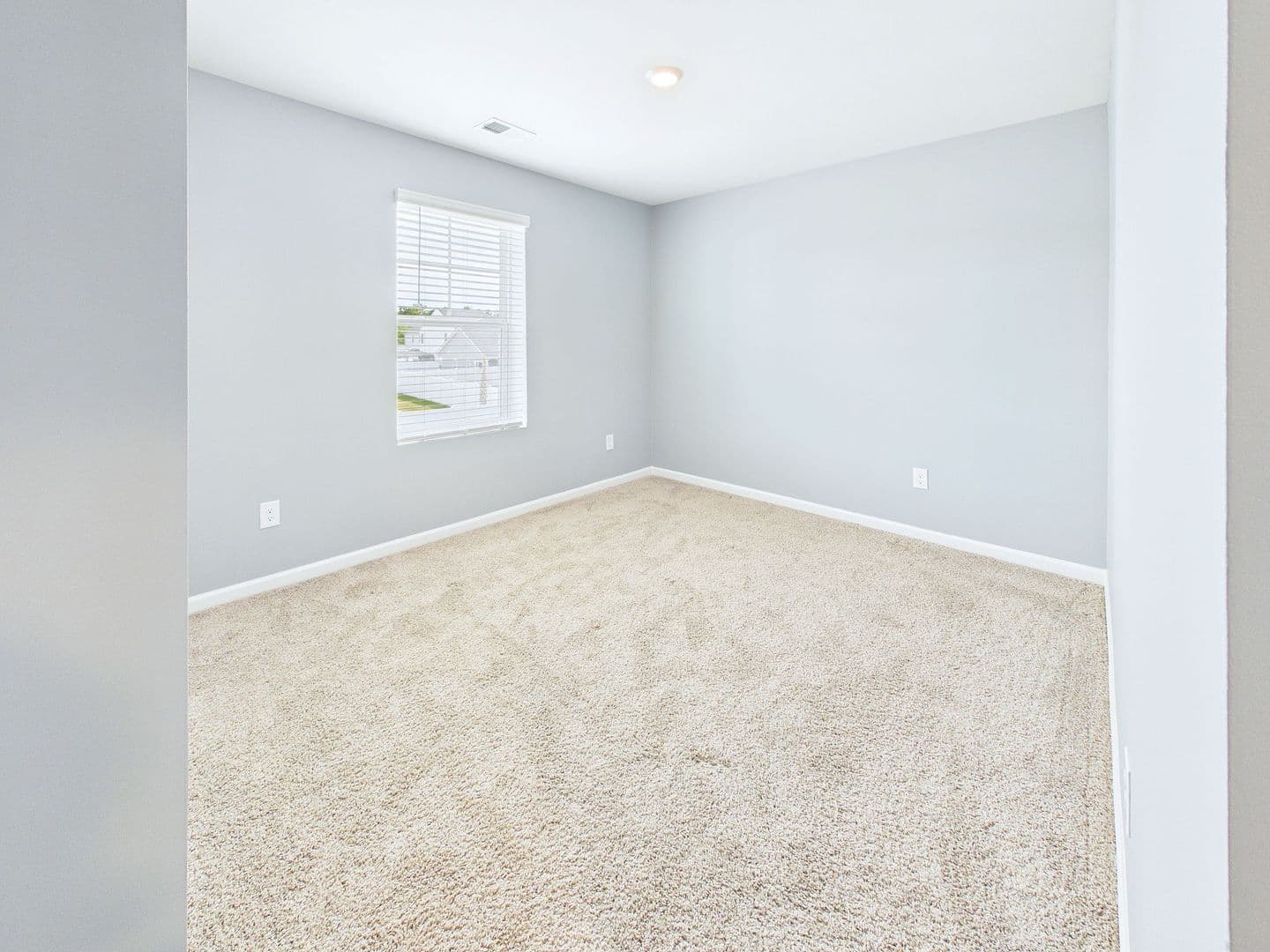 7047 Woodline Drive SW 25 of 34