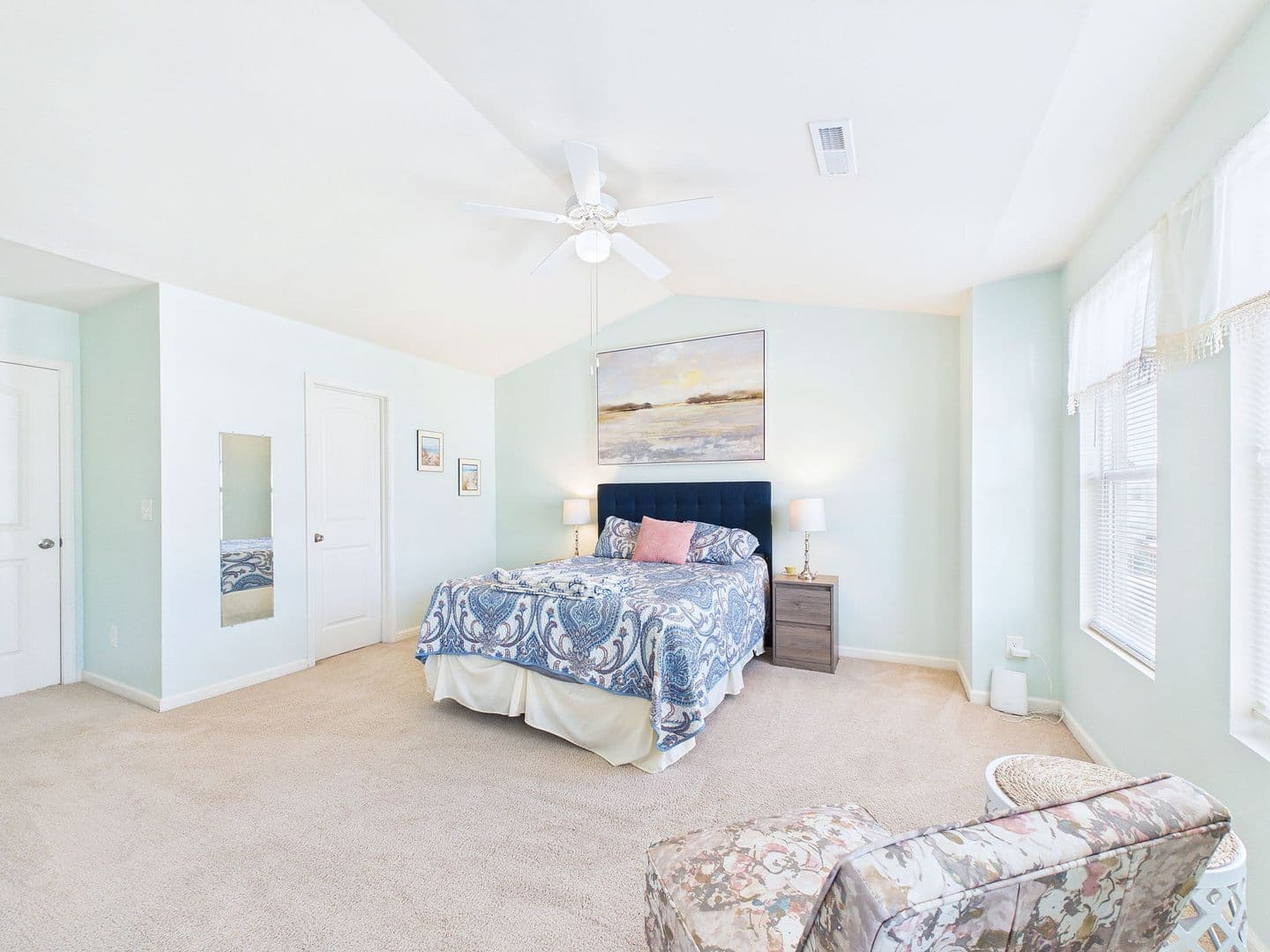 703 Elton Ave 11 of 19