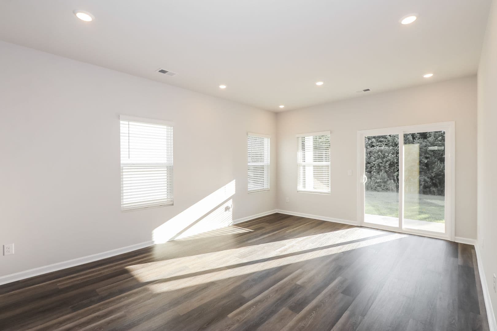 313A Parkington Lane 2 of 17