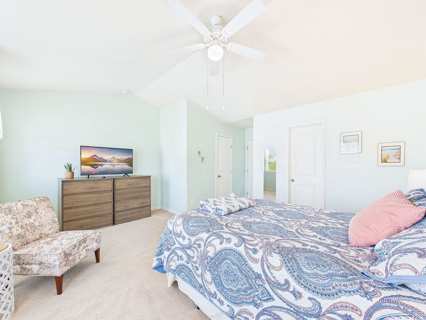 703 Elton Ave 12 of 19