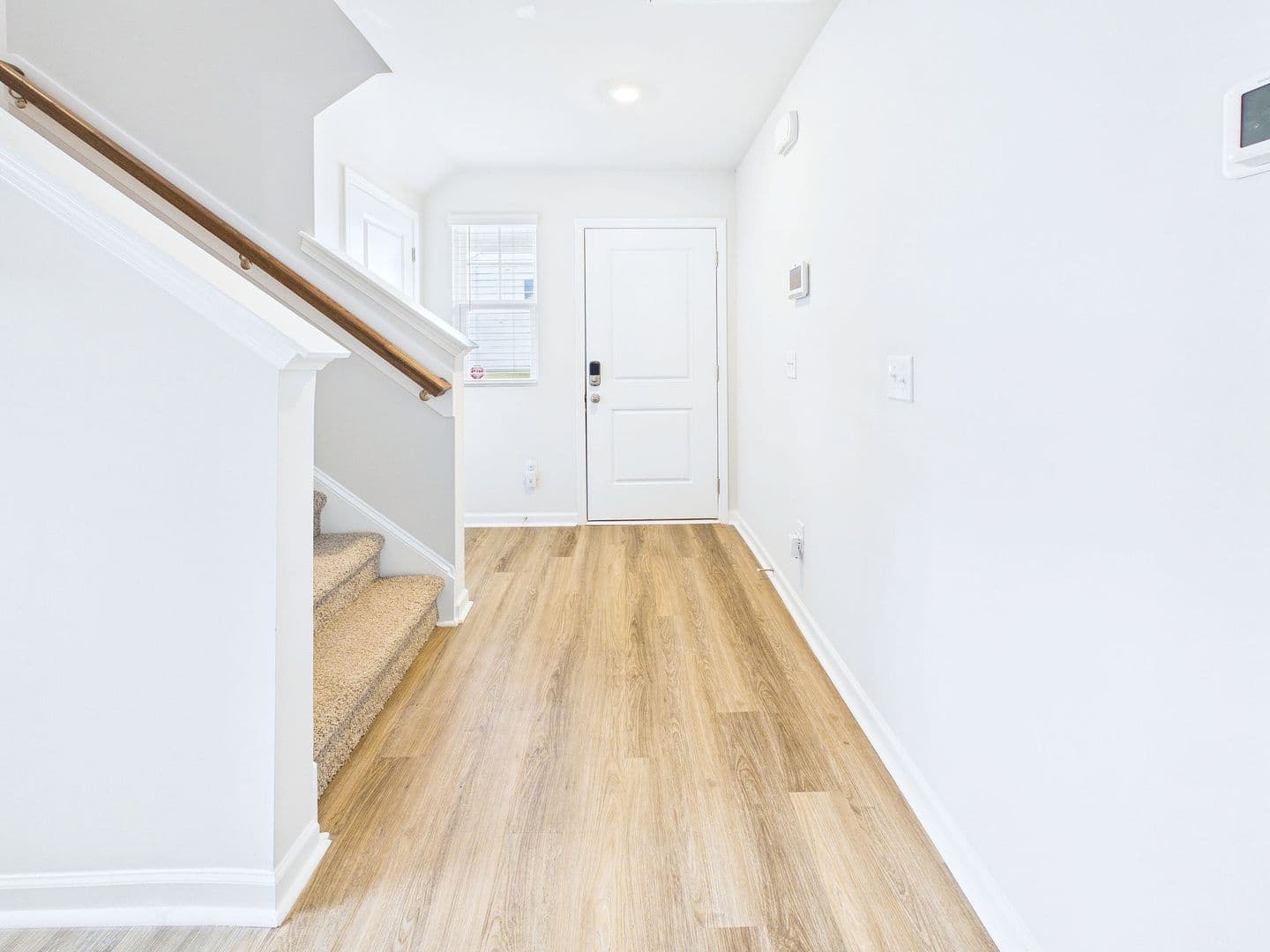 7047 Woodline Drive SW 4 of 34
