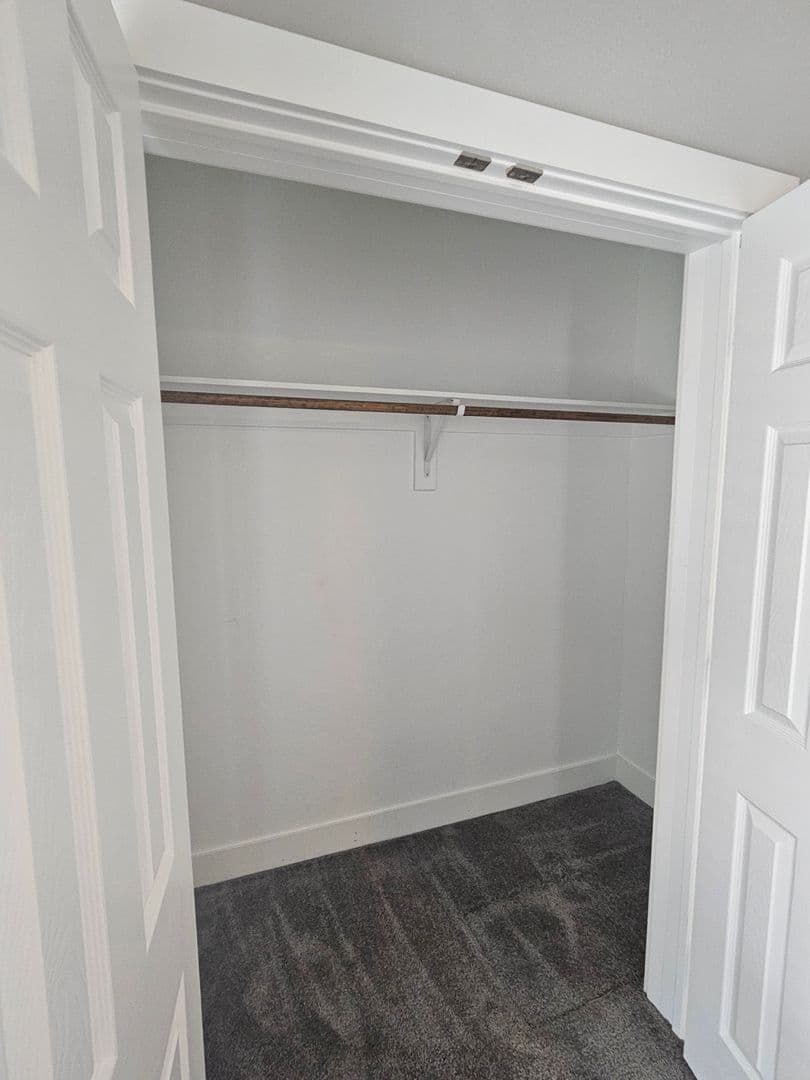 Updated 3 Bed / 2 Bath Two-Level Home with Granite Counters and Fenced Yard in Dallas 11 of 15