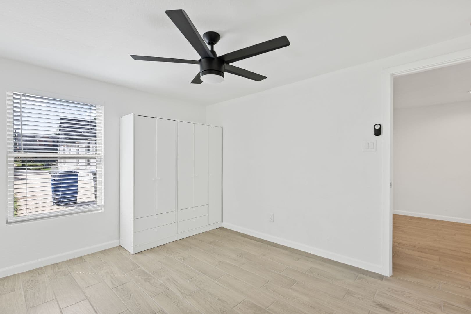 Updated 3 Bed / 2 Bath Two-Level Home with Granite Counters and Fenced Yard in Dallas 12 of 24
