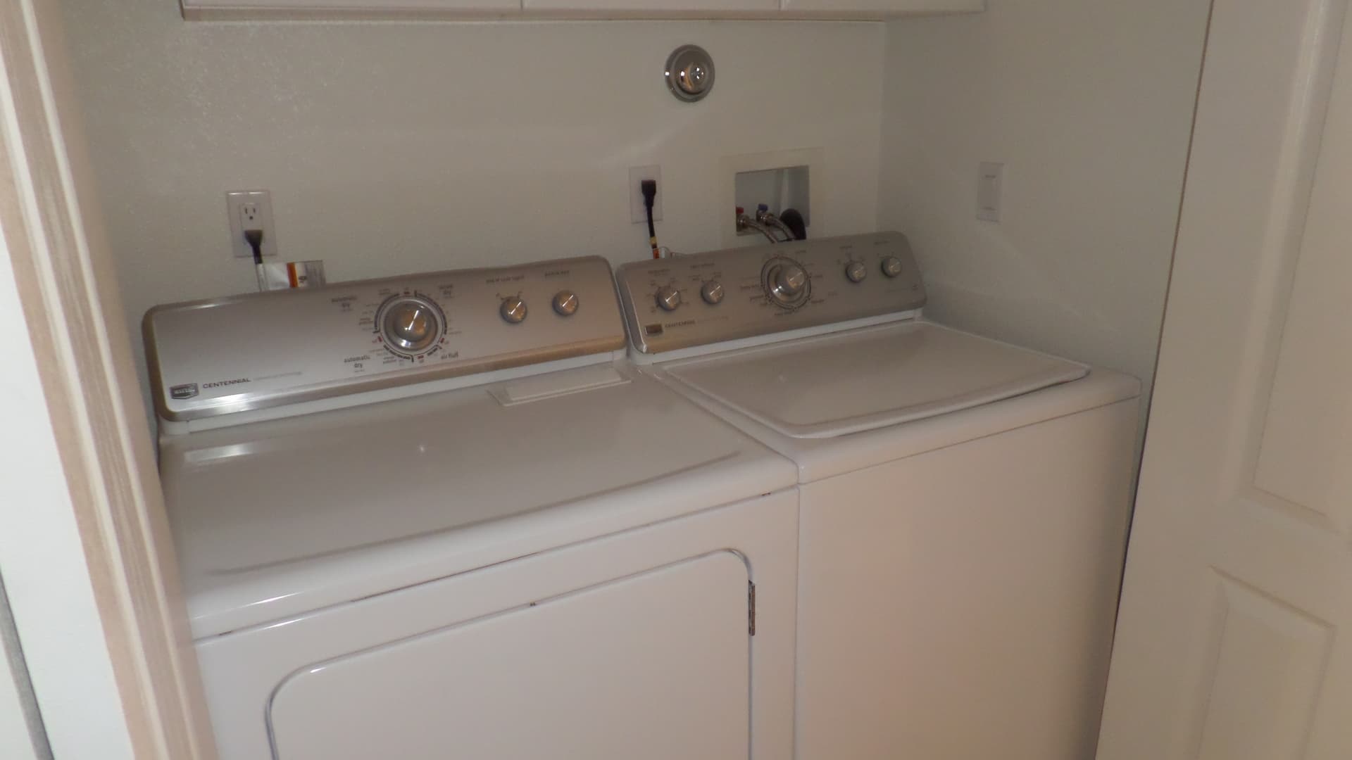 211 Moser Ave Unit R6,- SEASONAL RENTAL 16 of 30