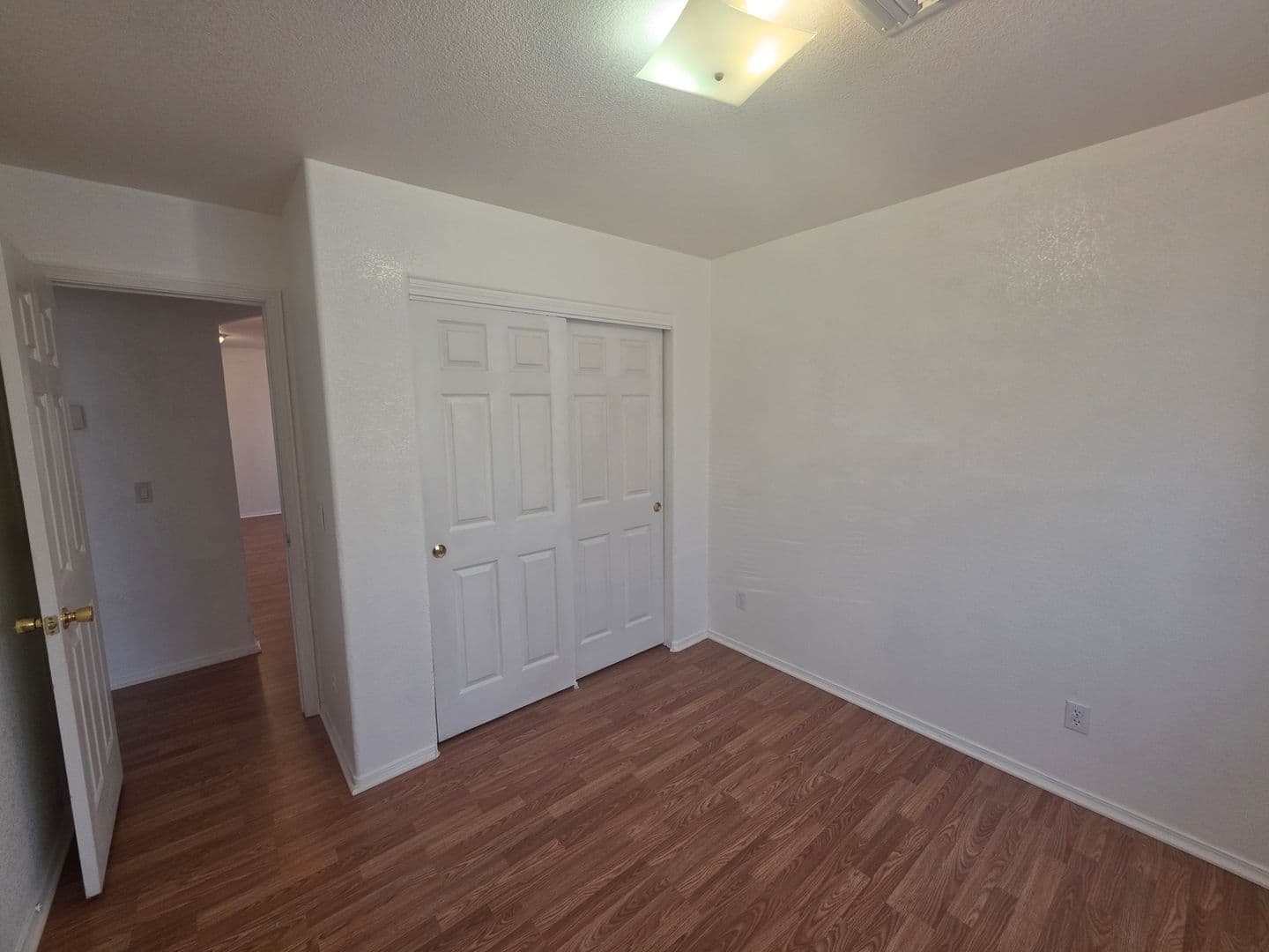 1801 Artesia Drive "O" 7 of 13