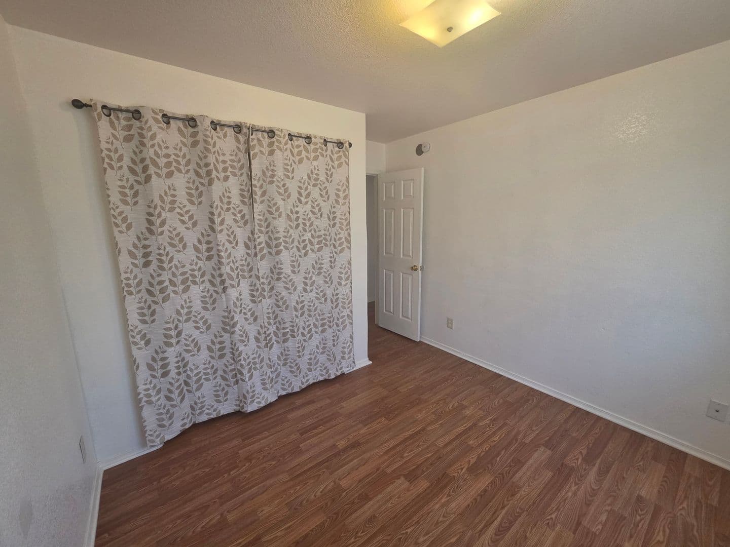 1801 Artesia Drive "O" 9 of 13