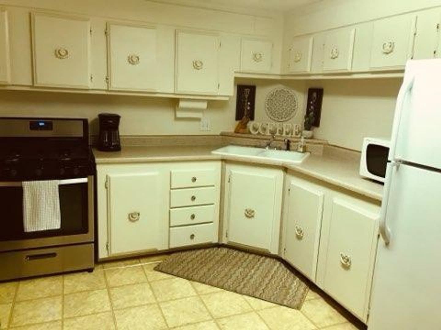 1650 Arriba Drive VACATION RENTAL 13 of 19