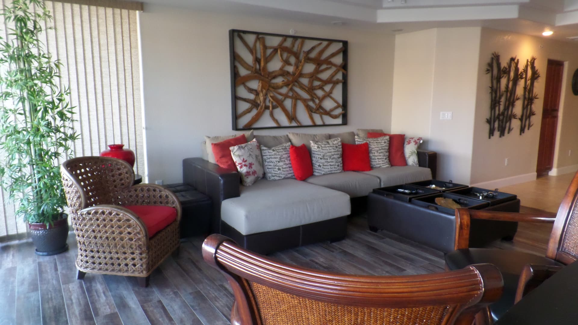 211 Moser Ave Unit R6,- SEASONAL RENTAL 3 of 30