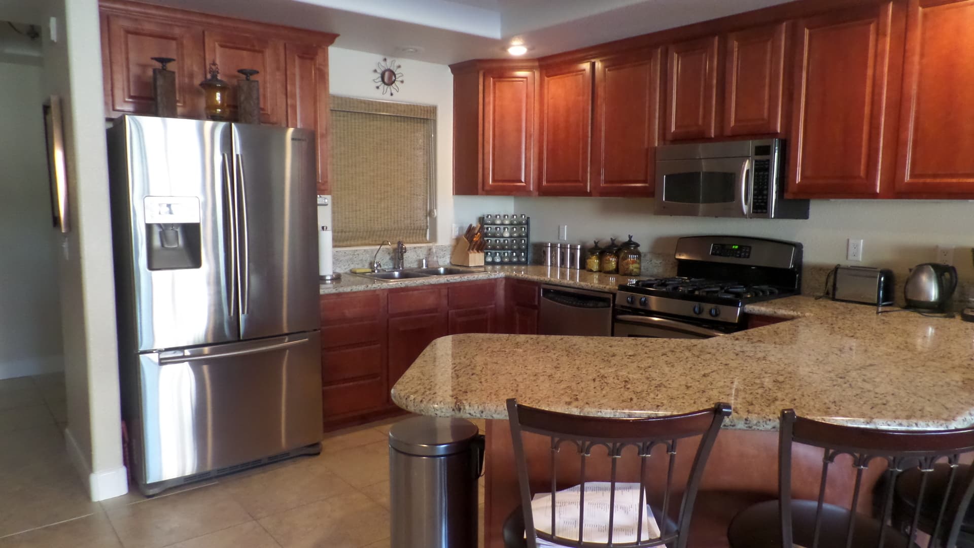 211 Moser Ave Unit R6,- SEASONAL RENTAL 2 of 30