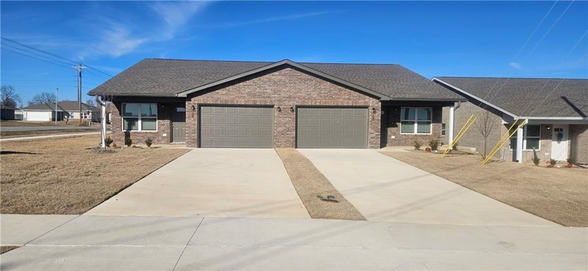 Andmark Mason Valley Townhomes 1 of 17
