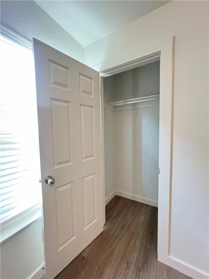 Andmark Mason Valley Townhomes 9 of 17