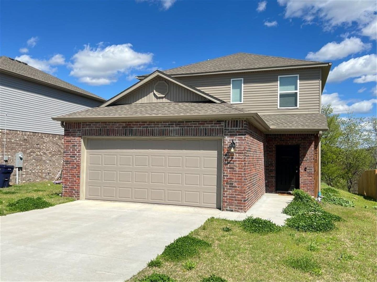 3211 Gulley Ln 1 of 8