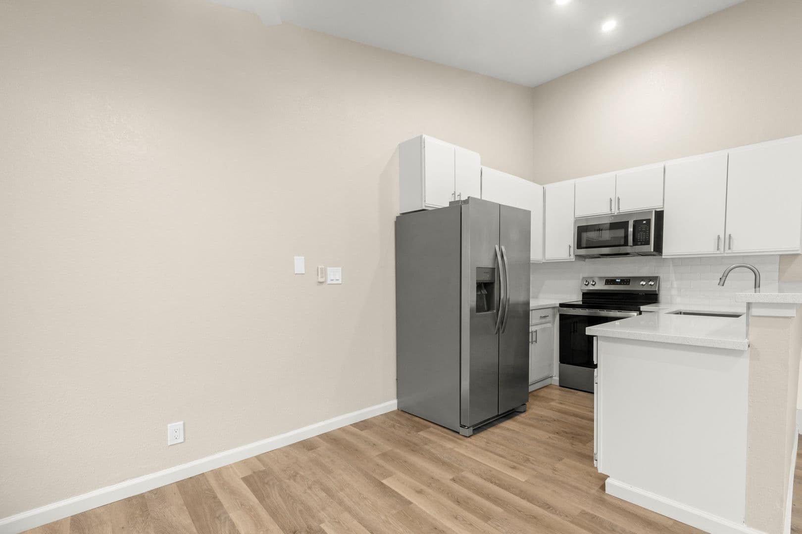 Redwood Creek Villas 6 of 25
