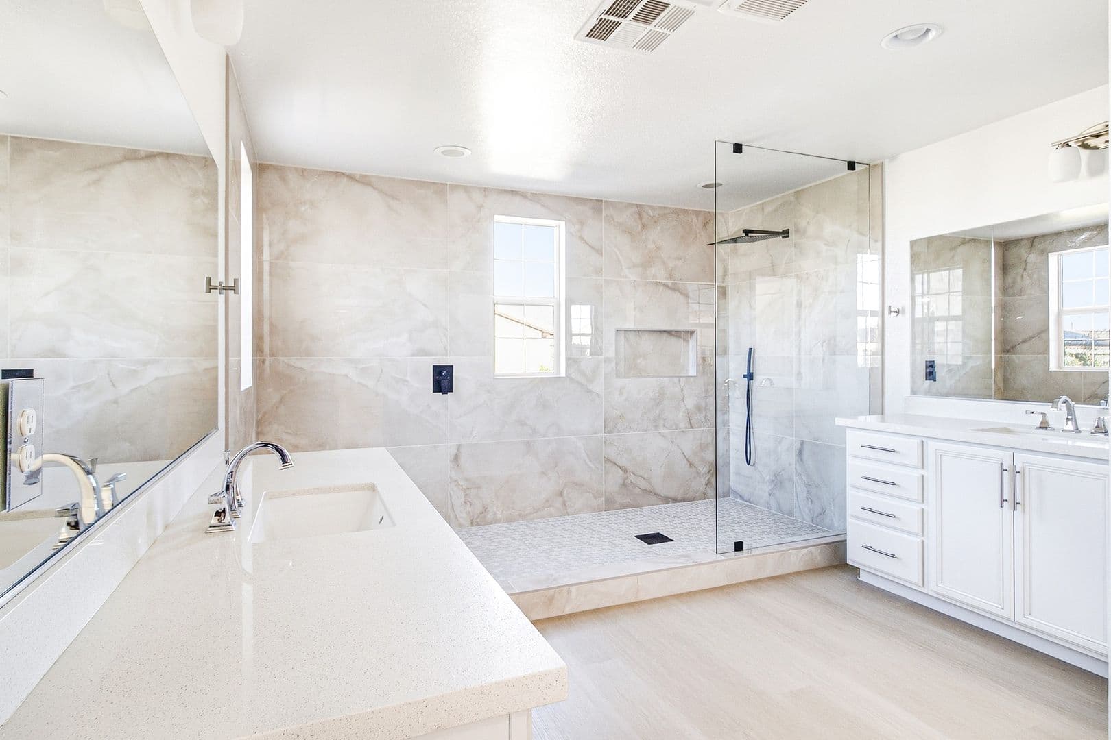 N-2182 Trivero St Henderson, Nv 89044 3 of 49