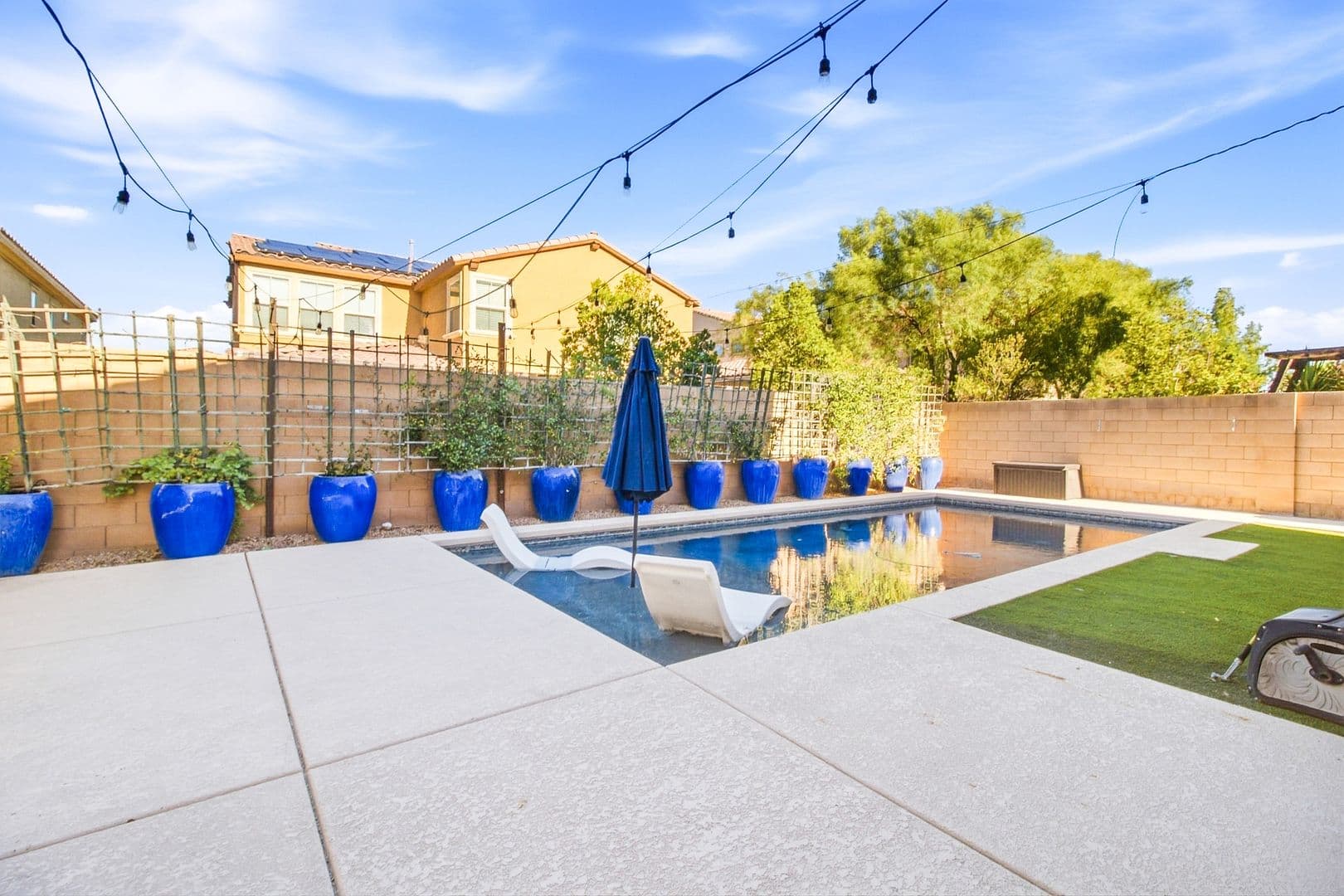 N-2182 Trivero St Henderson, Nv 89044 41 of 49