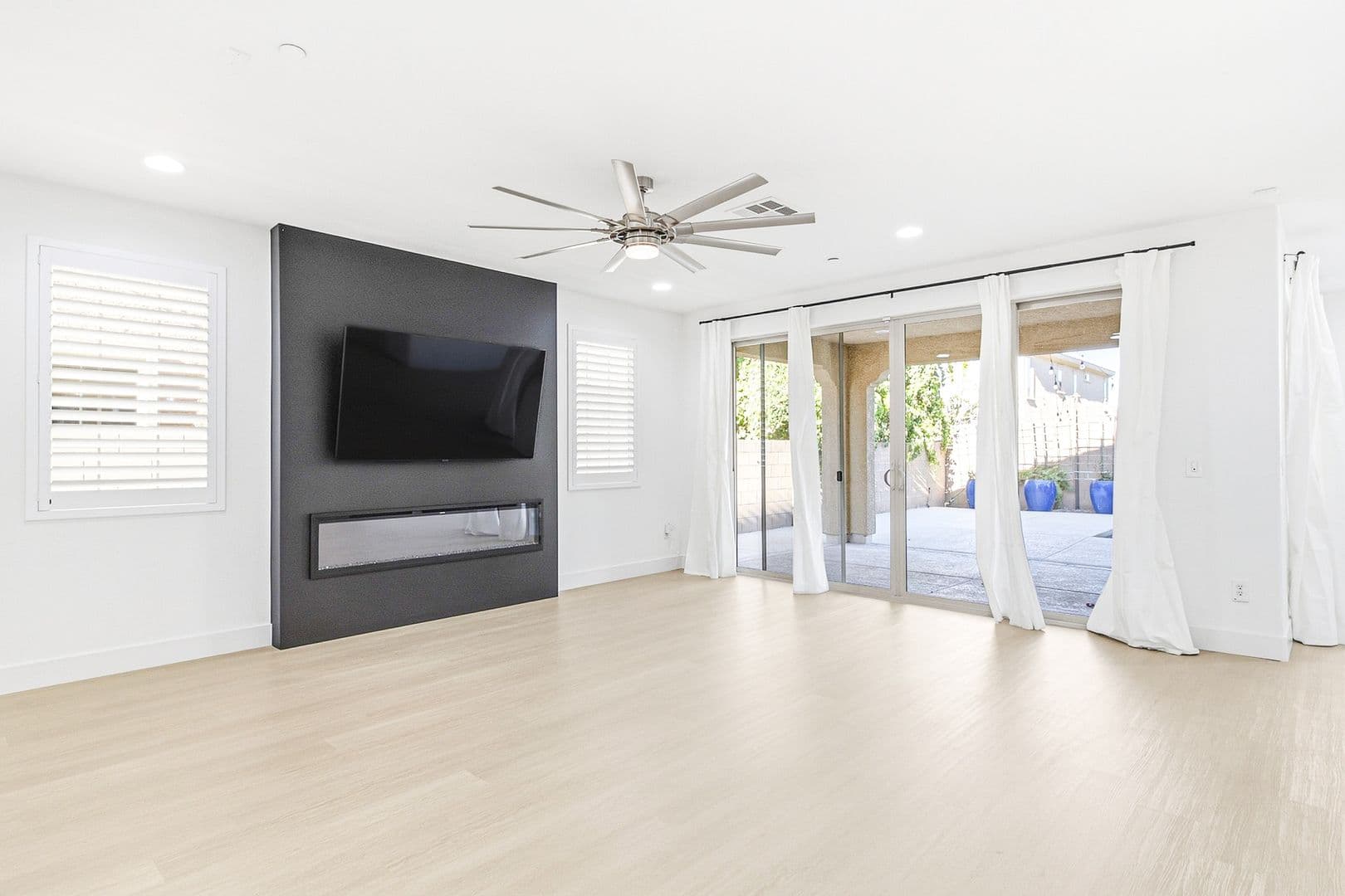 N-2182 Trivero St Henderson, Nv 89044 12 of 49