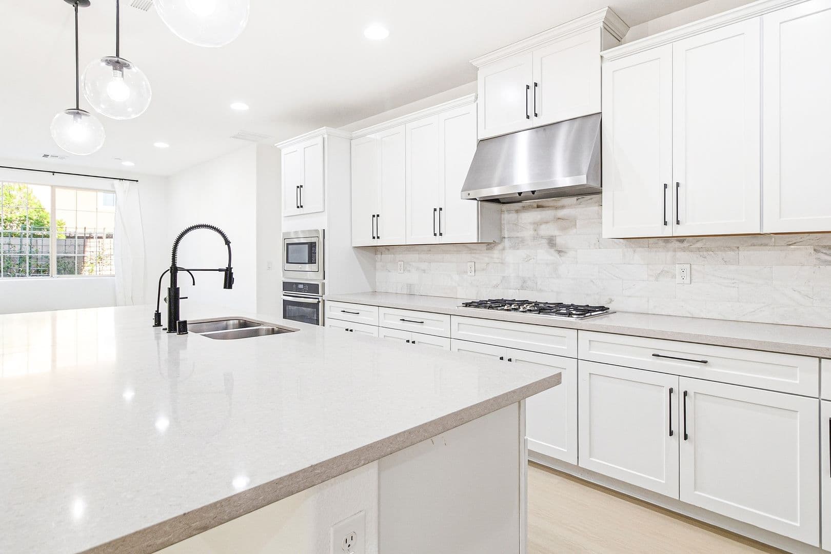 N-2182 Trivero St Henderson, Nv 89044 15 of 49