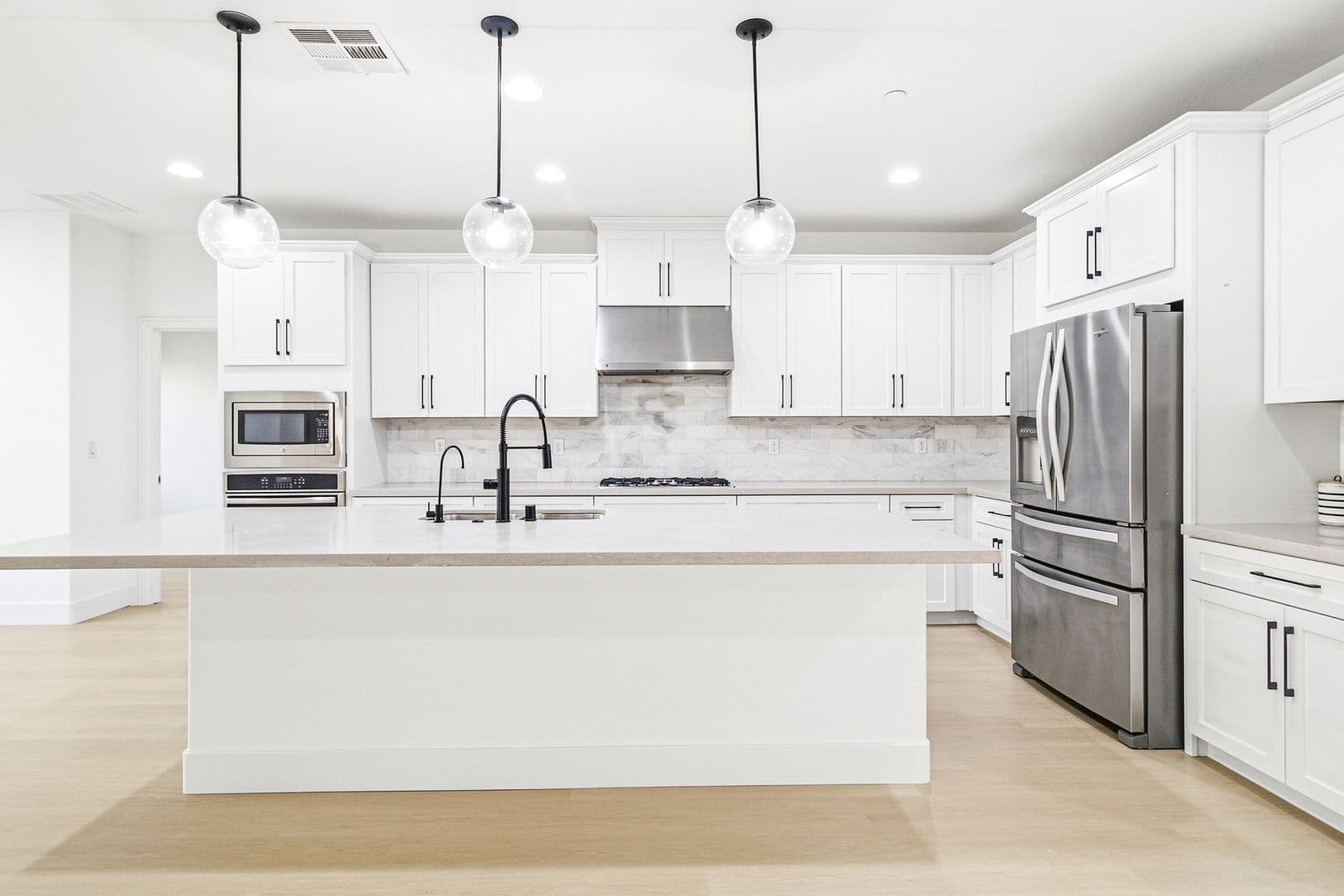 N-2182 Trivero St Henderson, Nv 89044 13 of 49