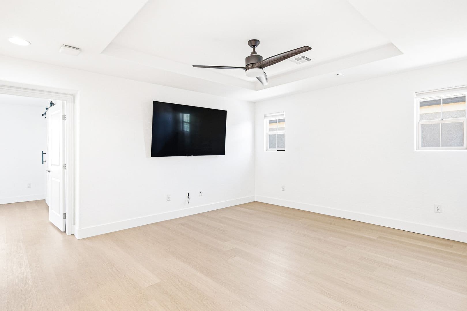 N-2182 Trivero St Henderson, Nv 89044 25 of 49