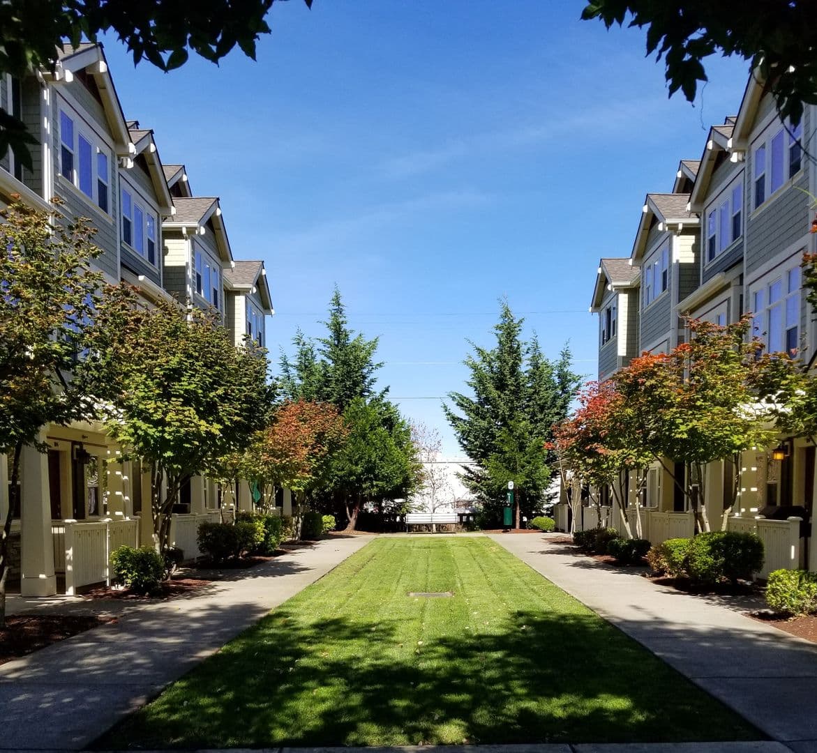 Red Leaf Townhomes/Dobbin Plays, LLC 20 of 21