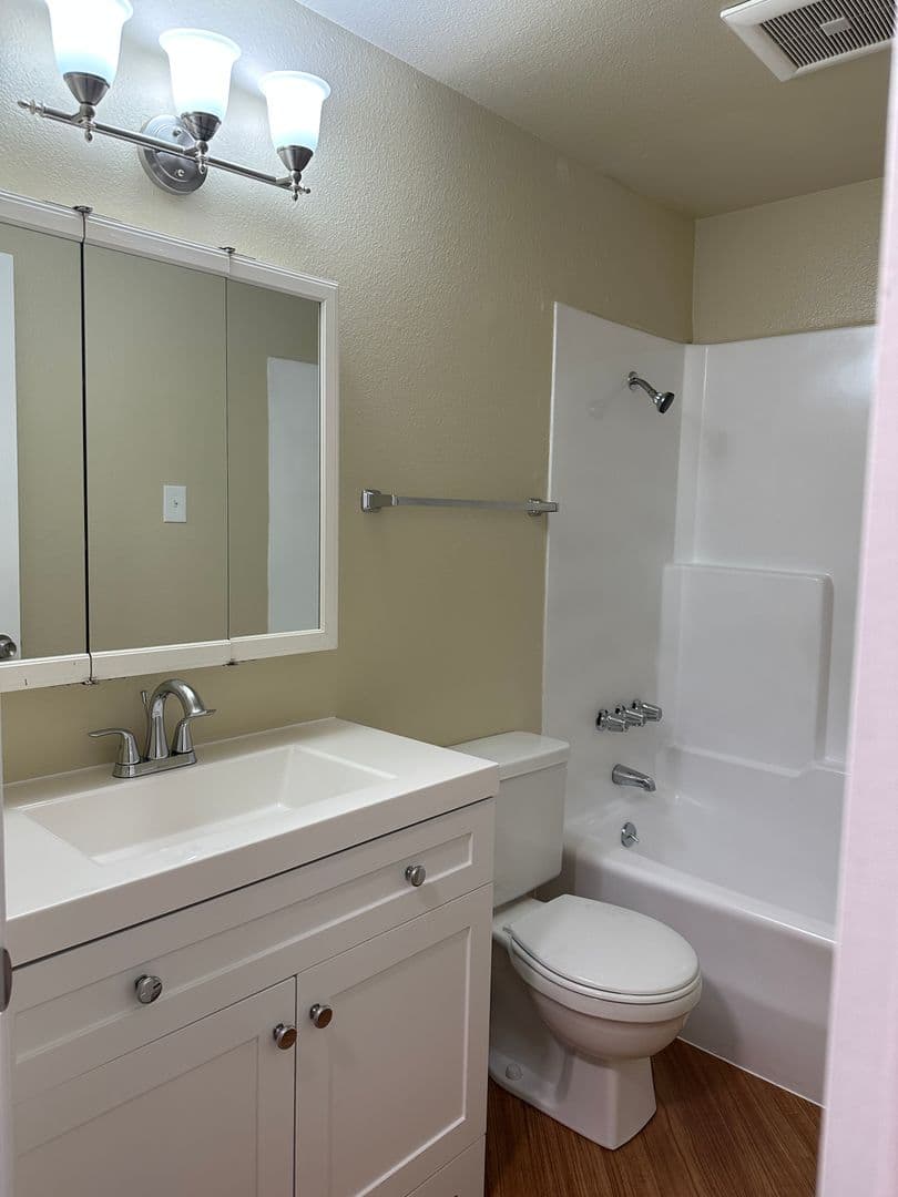 Colonial Park Apts., LLC 7 of 7