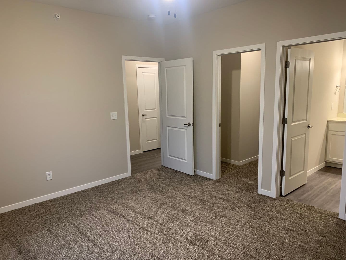 Cypress Ridge Apartments 15 of 15