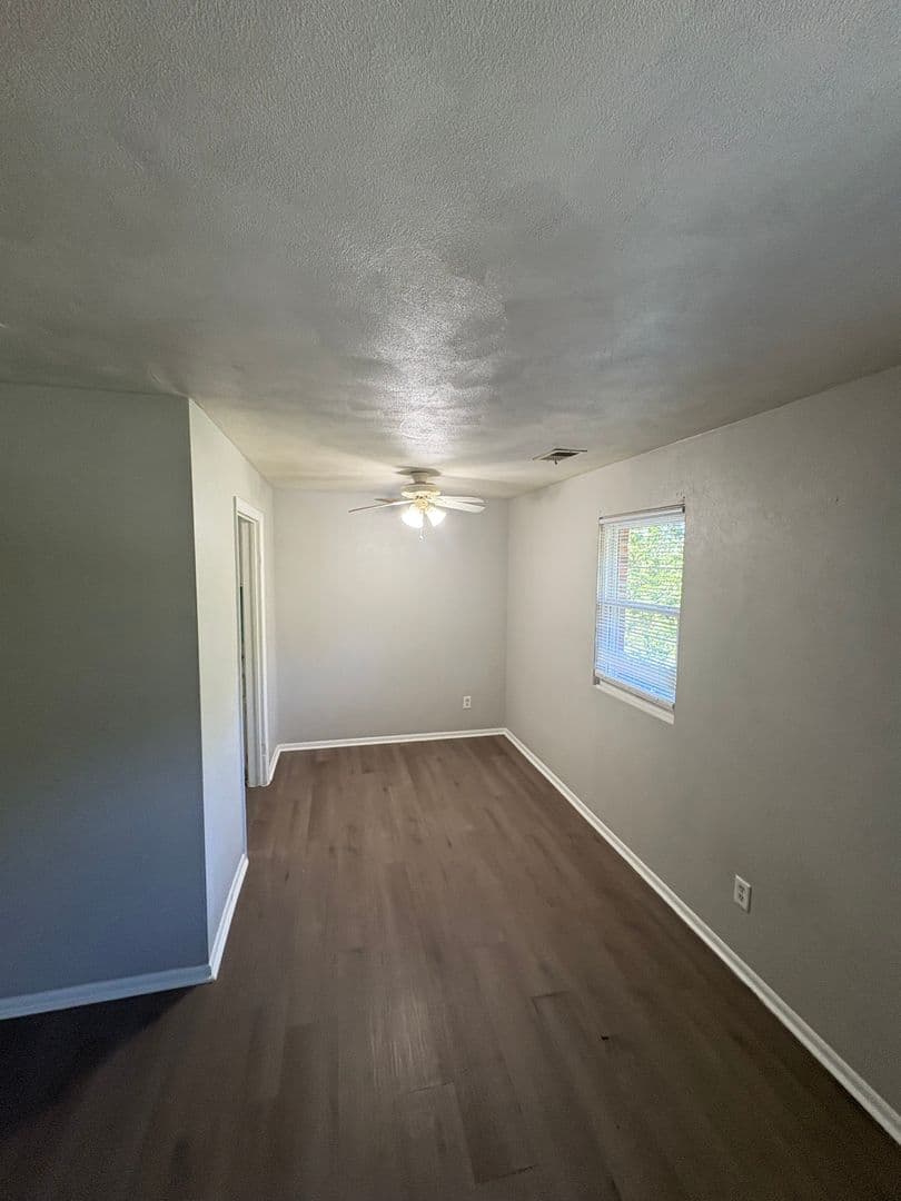 Peoria Place Apartments 6 of 11